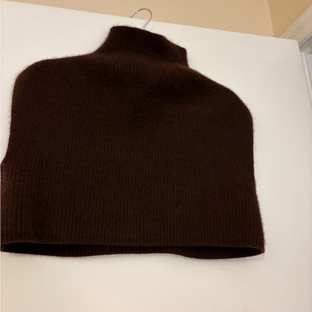 Cashmere blend brown sweater vest